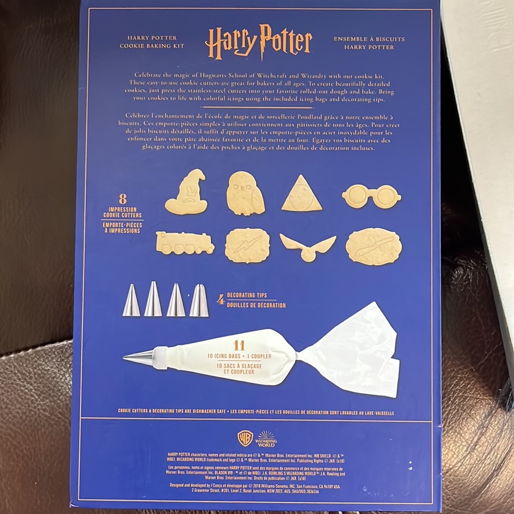 Williams Sonoma Harry Potter cookie Baking kit New - Picture 7 of 9